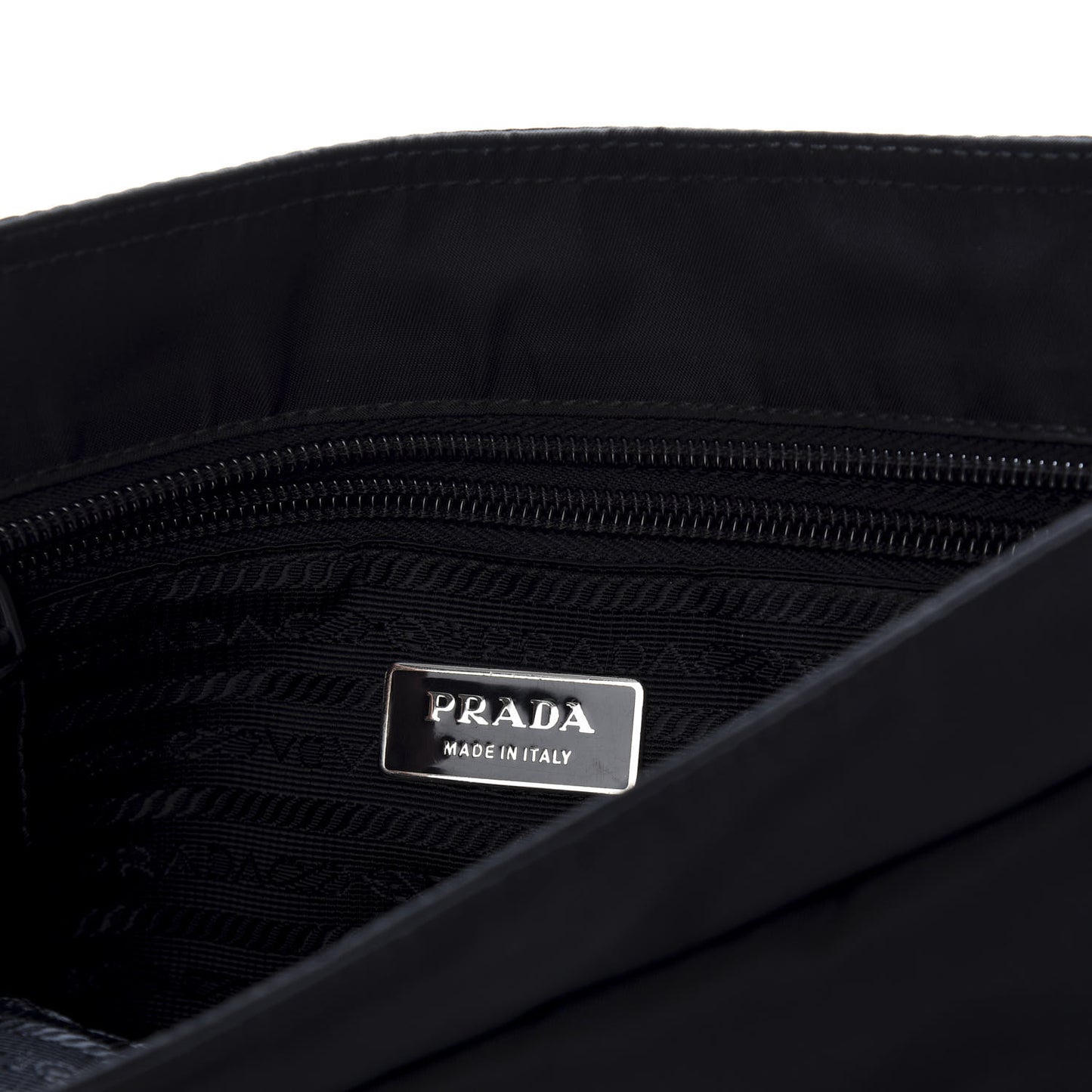 Nylon Flat Messenger Bag Black