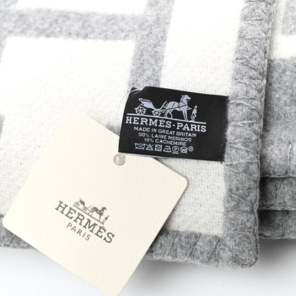 Hermes Wool Cashmere Avalon III Blanket Ecru Gris Clair 3 of 3
