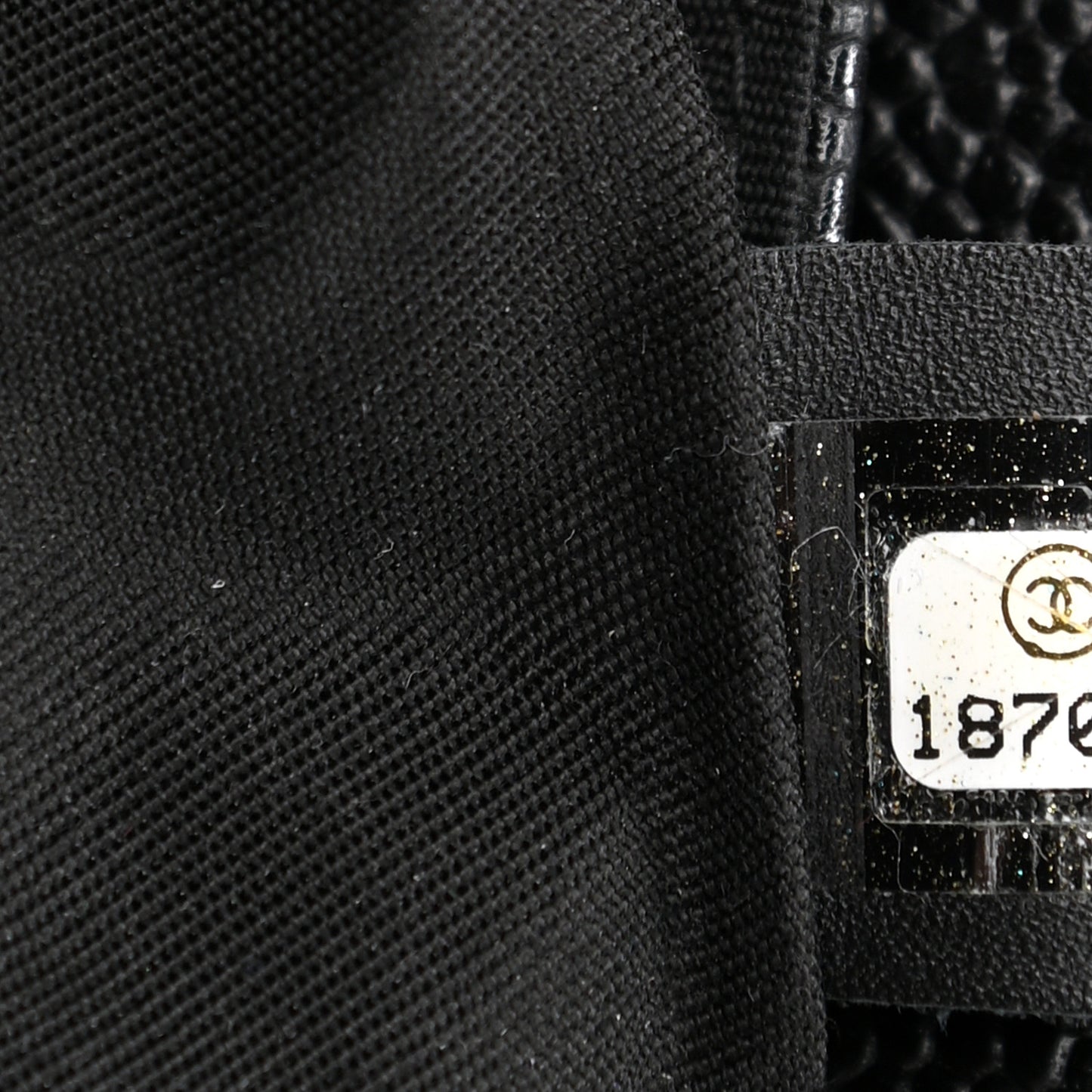 Caviar Half Moon Wallet On Chain WOC Black