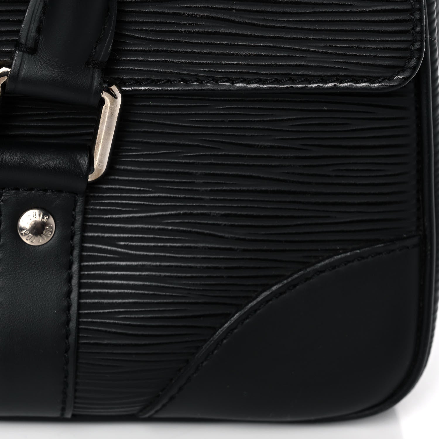 Louis Vuitton Epi Segur PM Black 12 of 16