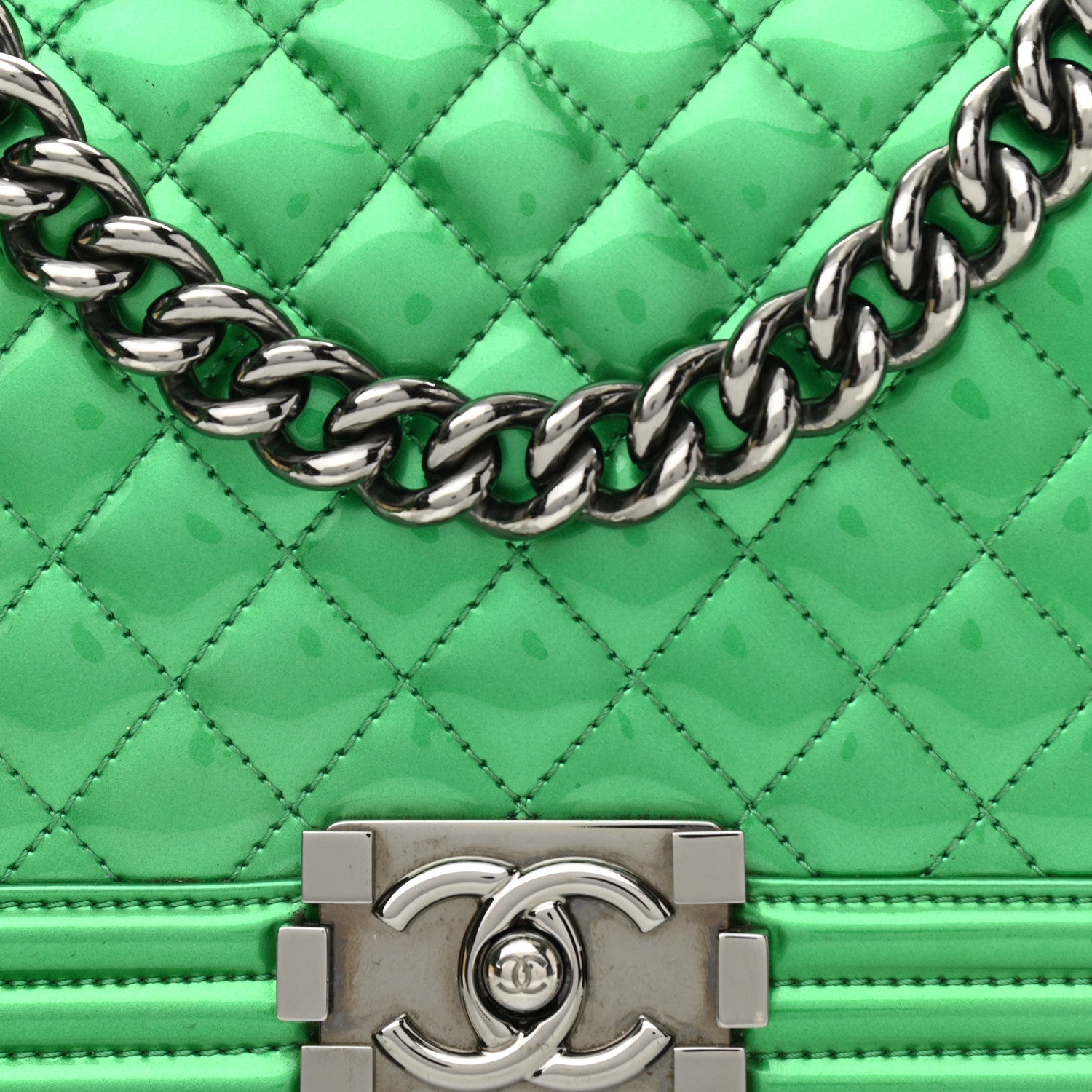 Chanel Metallic Patent Calfskin Quilted Medium Boy Flap Green 8 of 14
