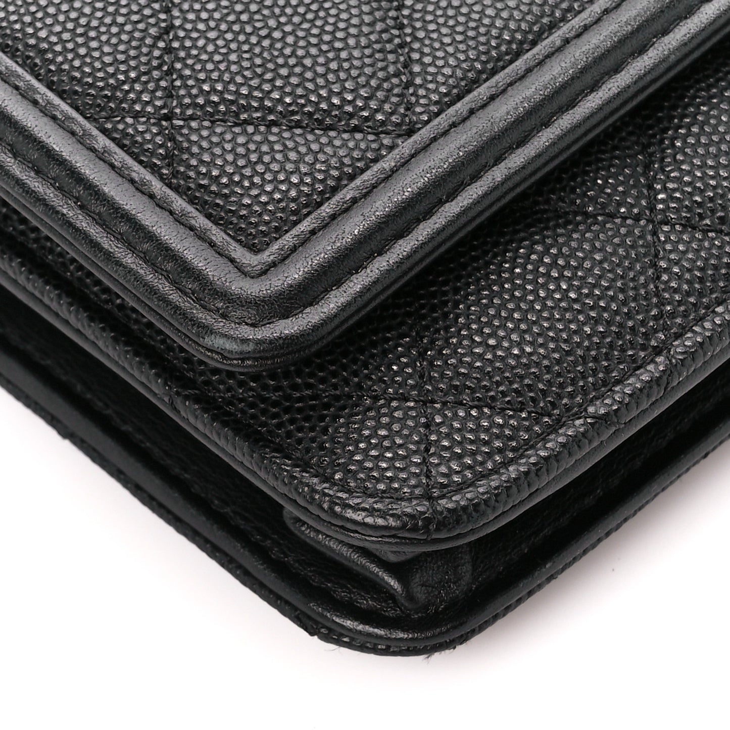 Caviar Quilted CC Filigree Wallet On Chain WOC Black