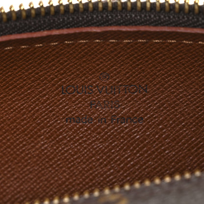 Louis Vuitton Monogram Papillon 26 6 of 9