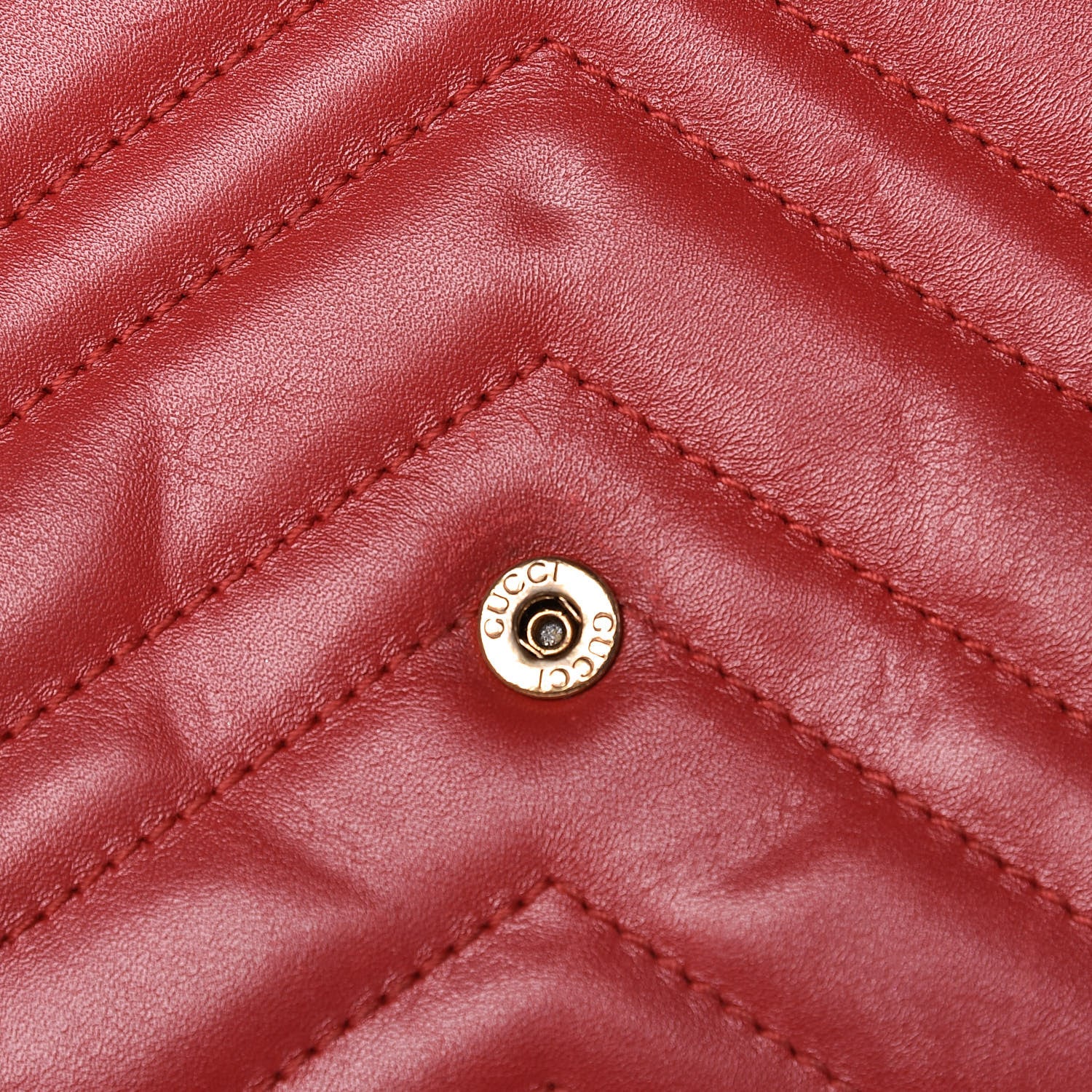Gucci Calfskin Matelasse Mini GG Marmont Chain Wallet Hibiscus Red 16 of 17