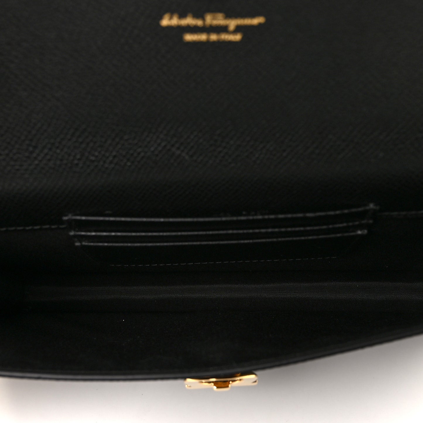 Hammered Calfskin Gancio Wallet On Chain Black