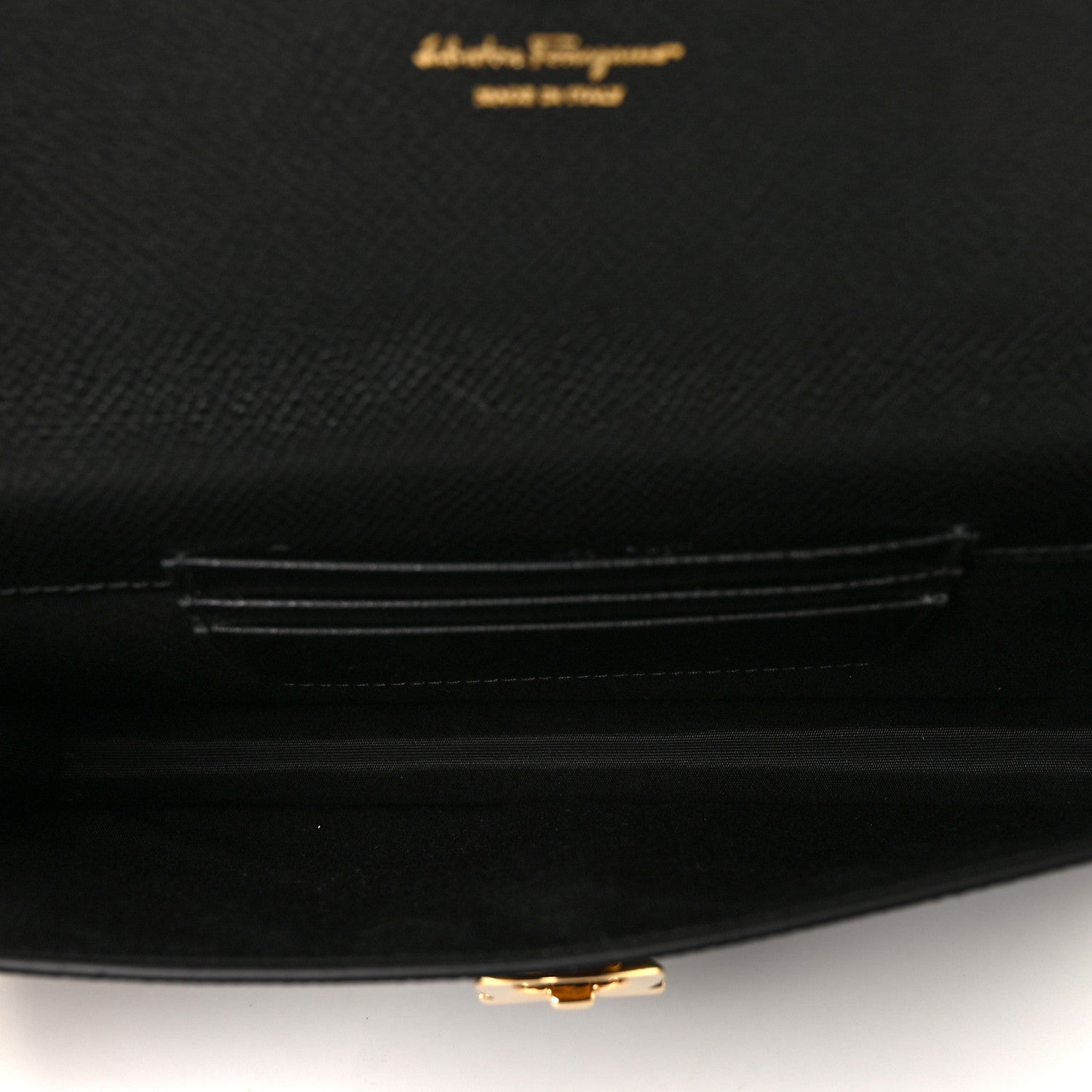 Salvatore Ferragamo Hammered Calfskin Gancio Wallet On Chain Black 4 of 7