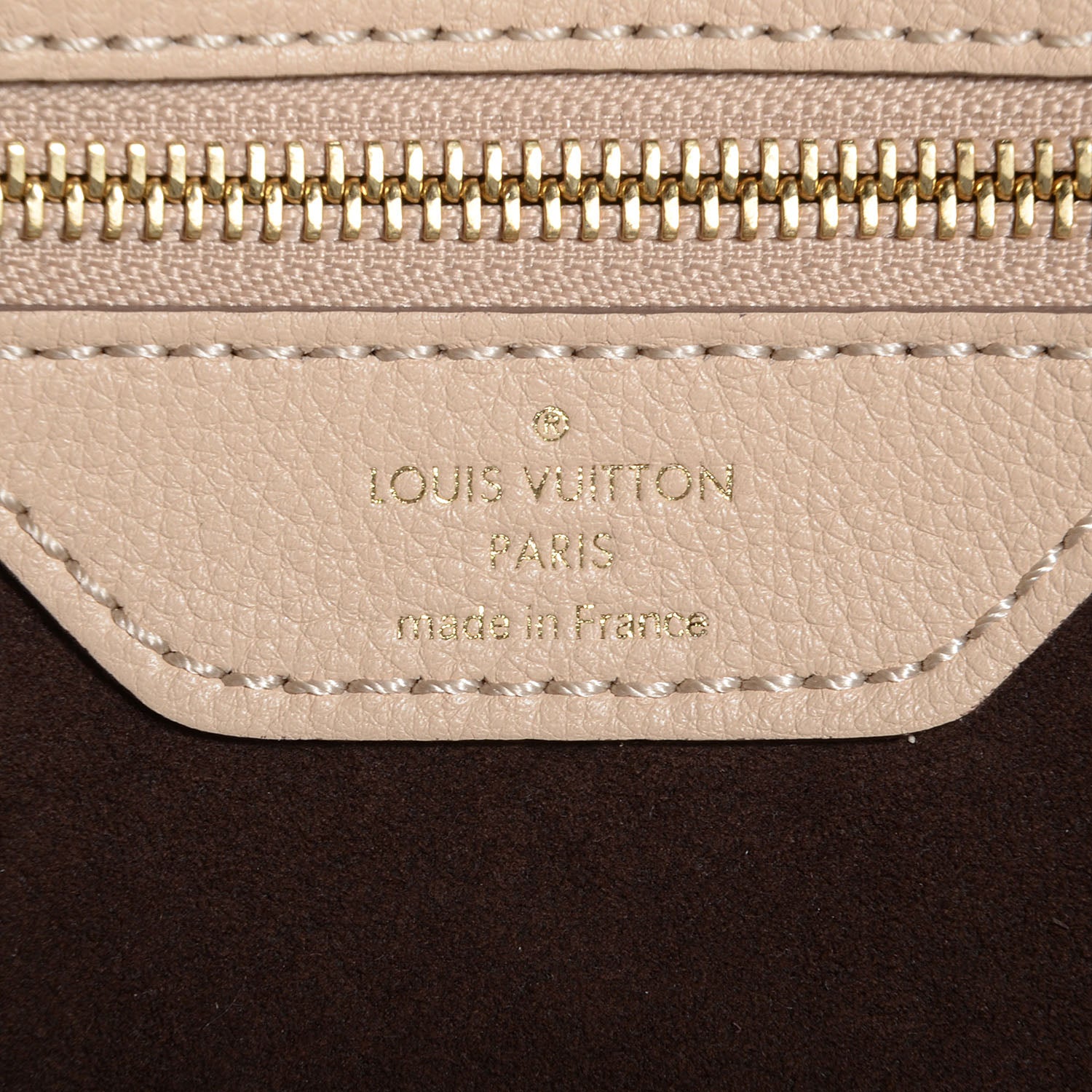 Louis Vuitton Mahina L Coquille 6 of 8
