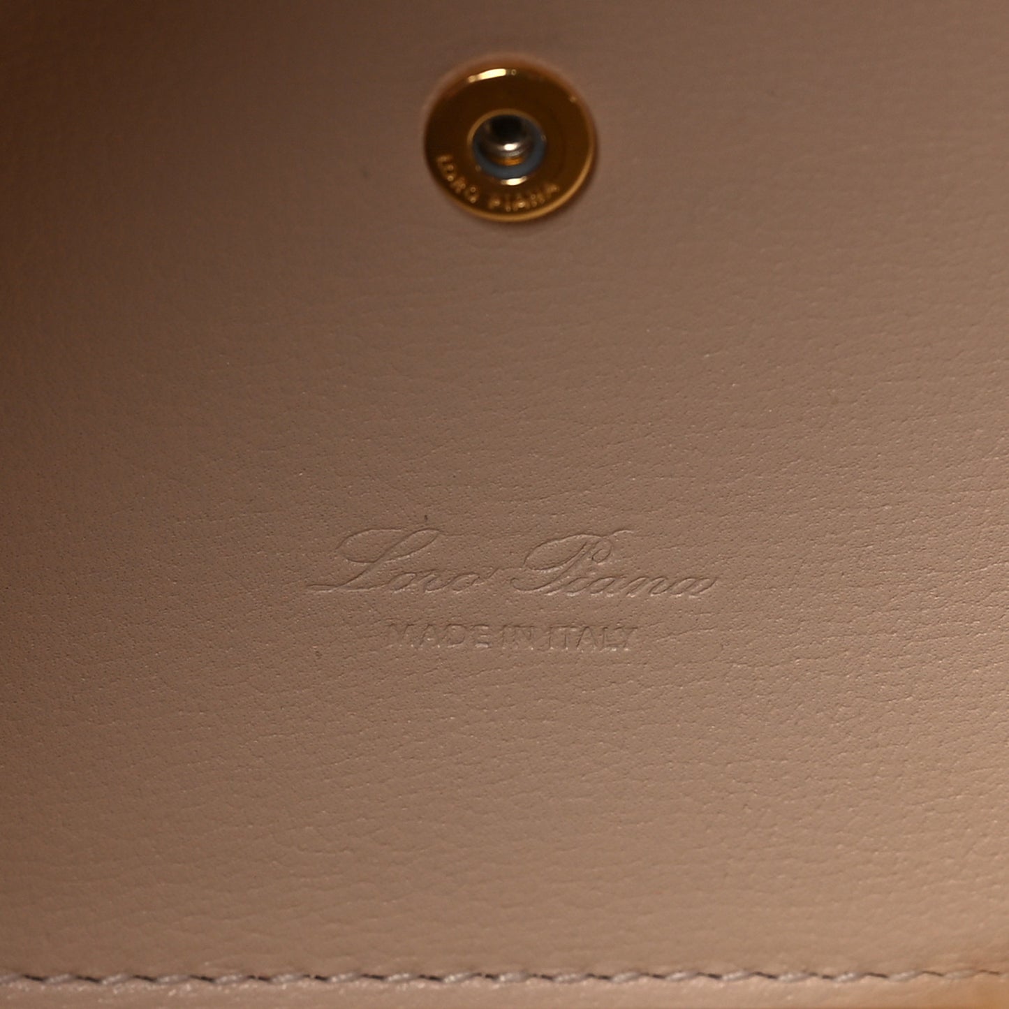 Smooth Calfskin Extra Bag L27 Feather Pink