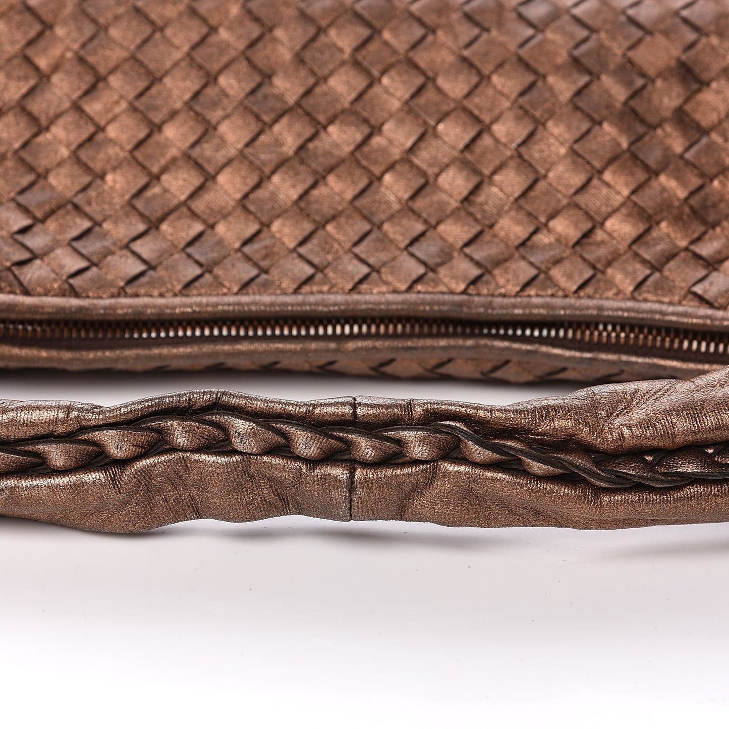 Metallic Nappa Intrecciato Medium Veneta Hobo Copper