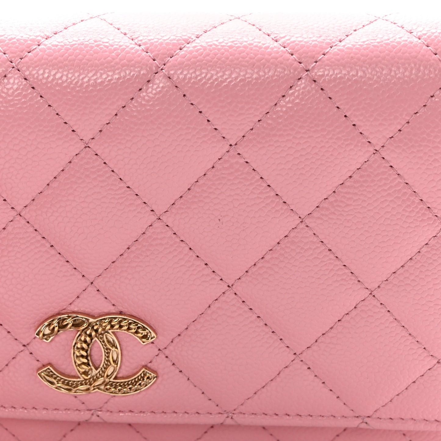 Caviar Quilted Multi Chain Wallet On Chain WOC Light Pink
