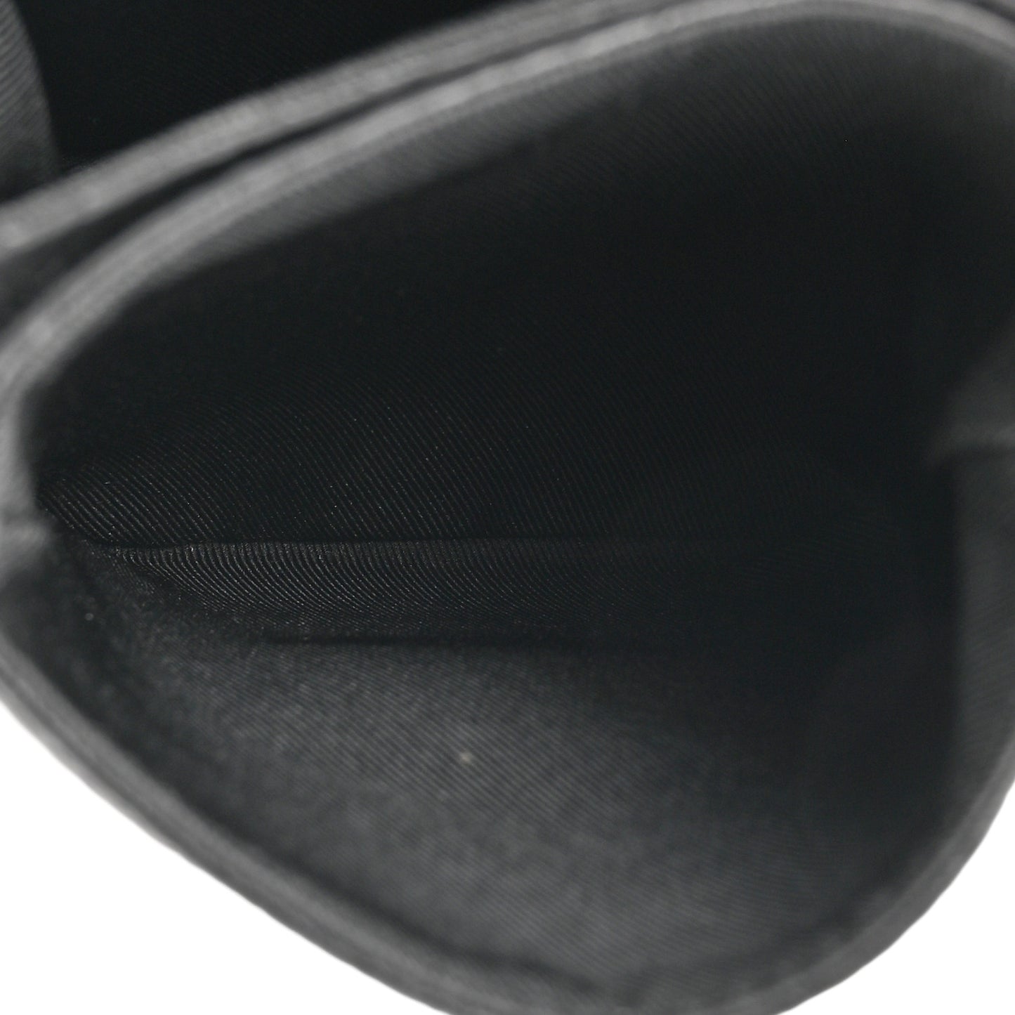 Taurillon Monogram S Lock Wearable Wallet Black