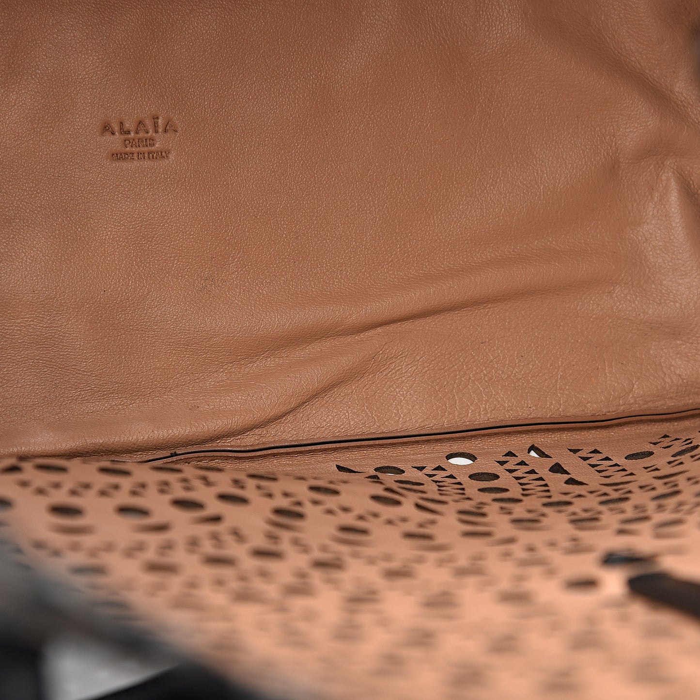 Lux Calfskin Vienne Wave 32 Bag Black