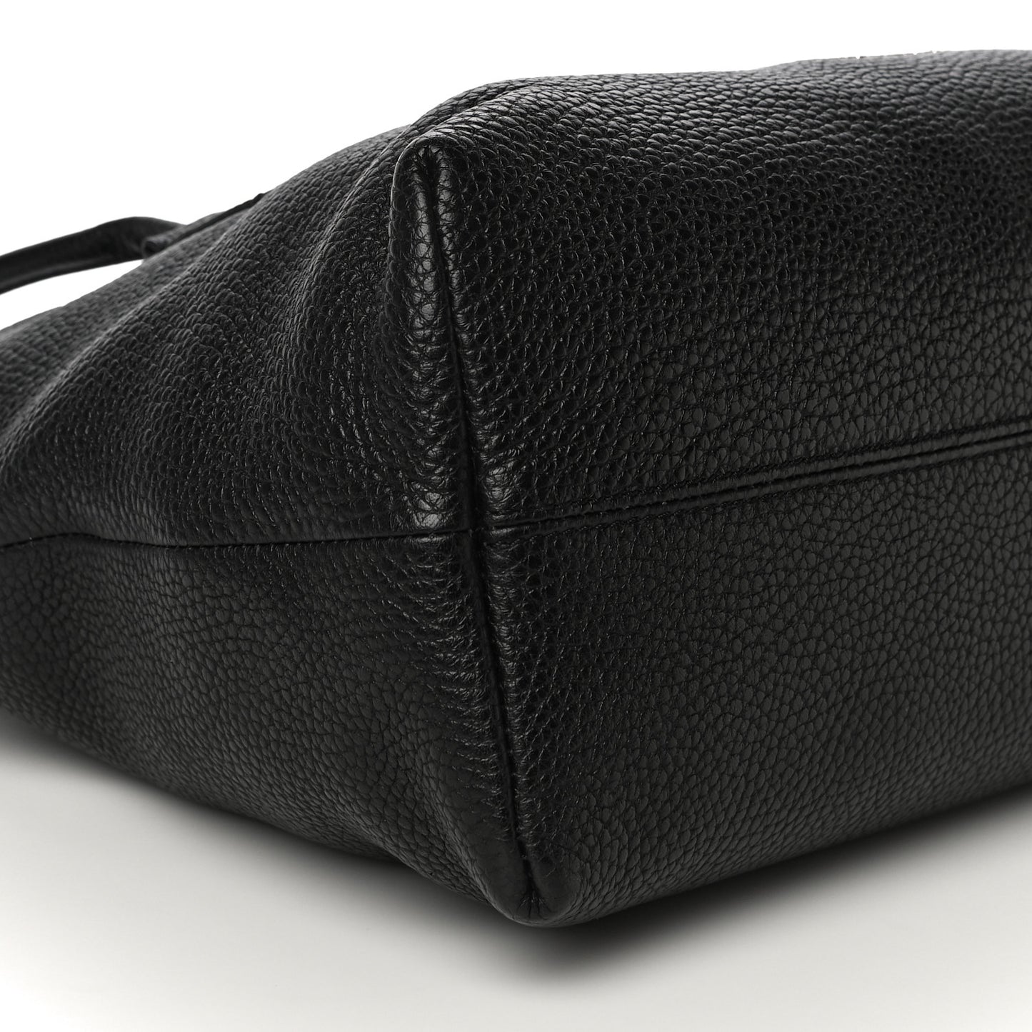 London Grainy Calfskin Medium Baynard Tote Black