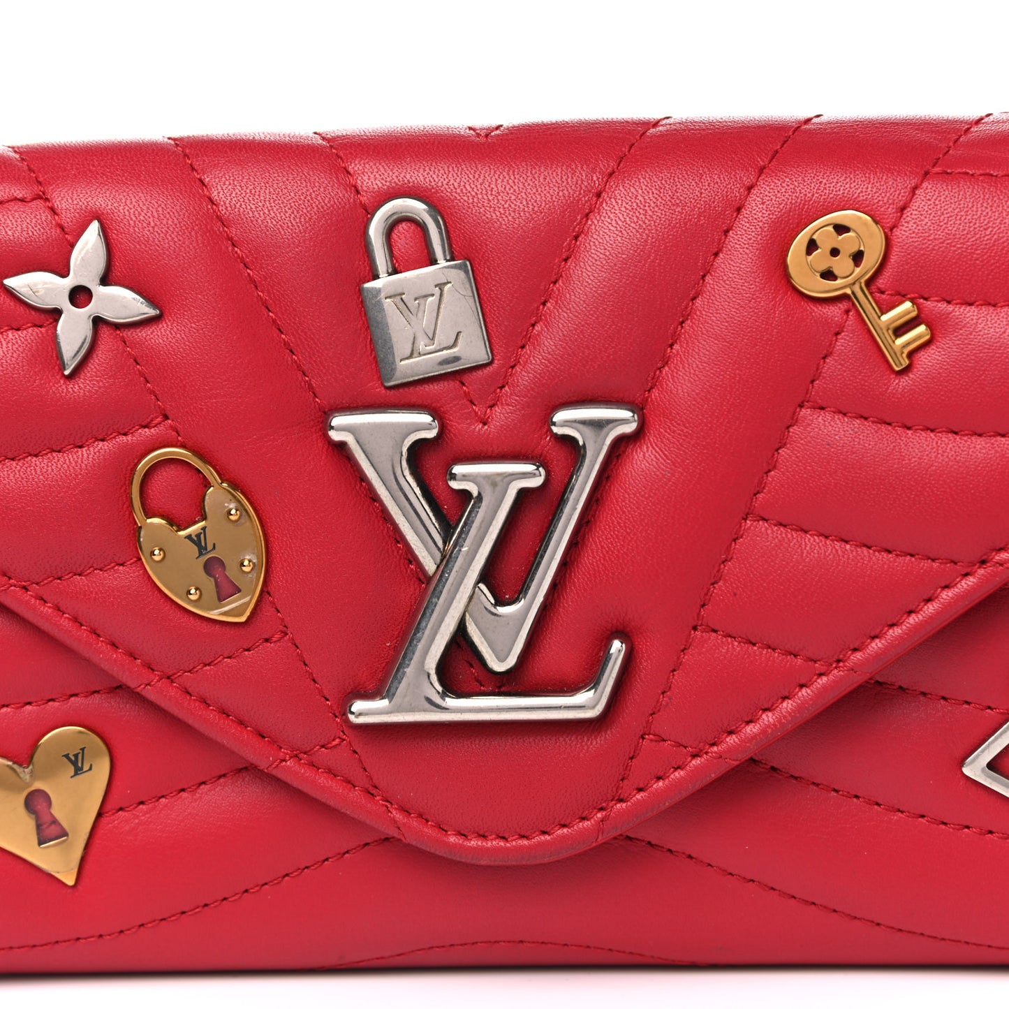 Calfskin Love Lock New Wave Long Wallet Red