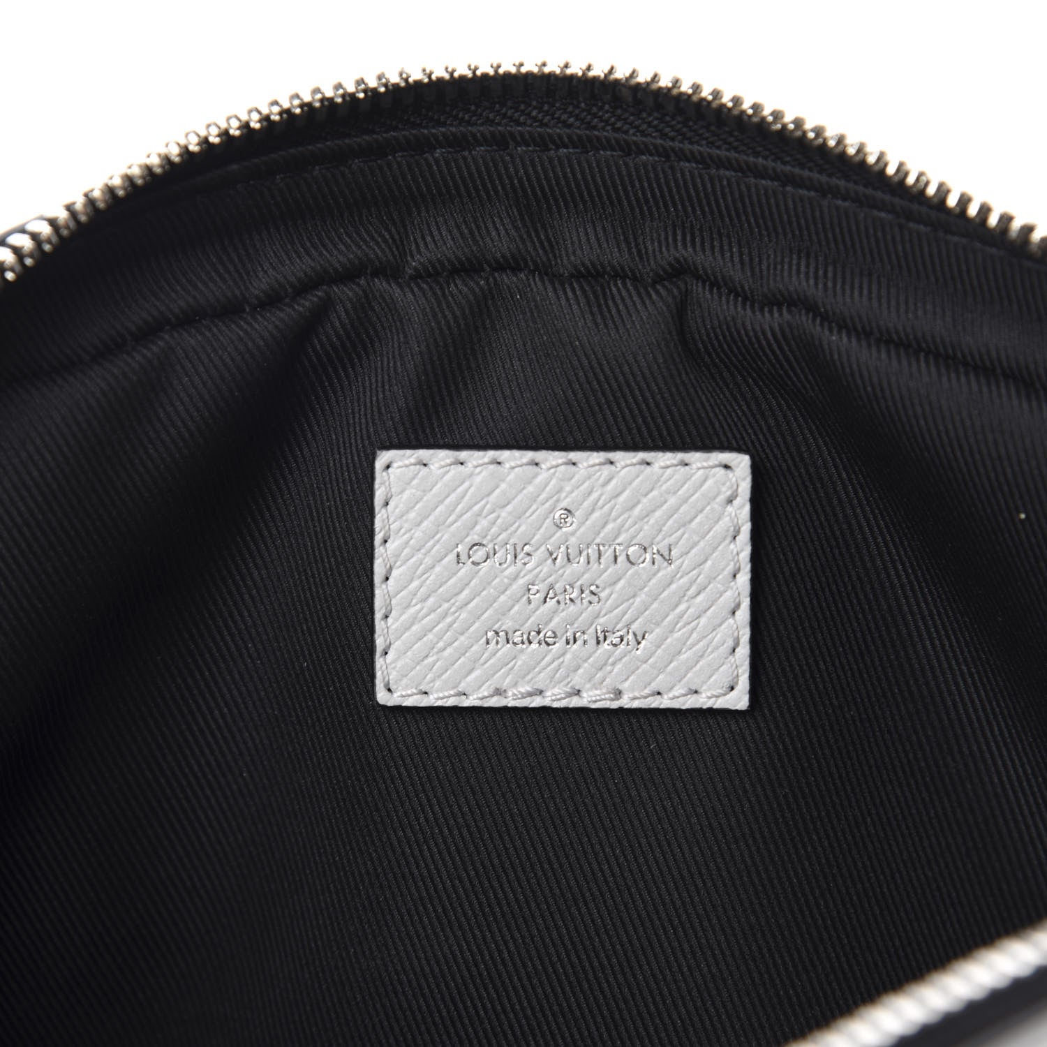 Louis Vuitton Taiga Monogram Outdoor Bumbag White 8 of 11