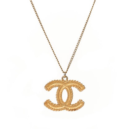 Chanel CC Necklace Matte Gold 4 of 5