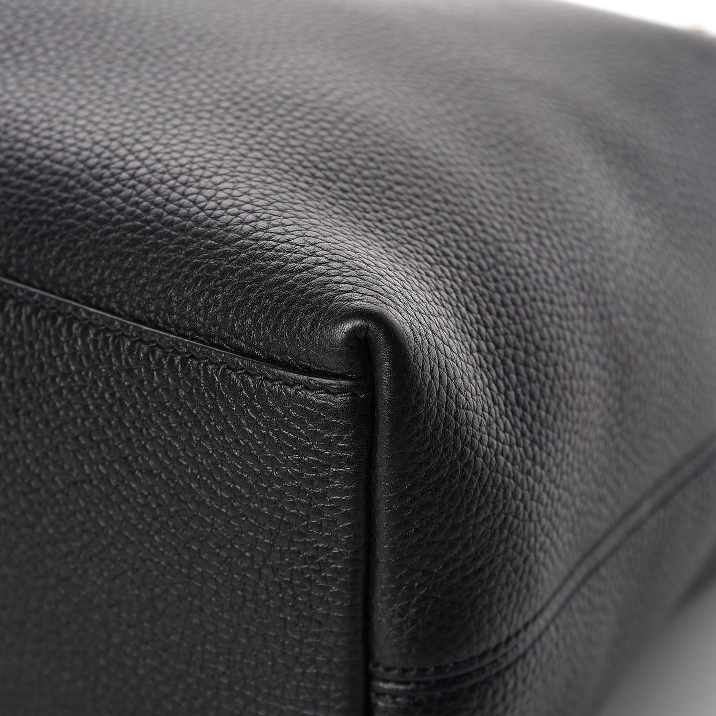 Pebbled Calfskin Medium Soho Chain Shoulder Bag Black