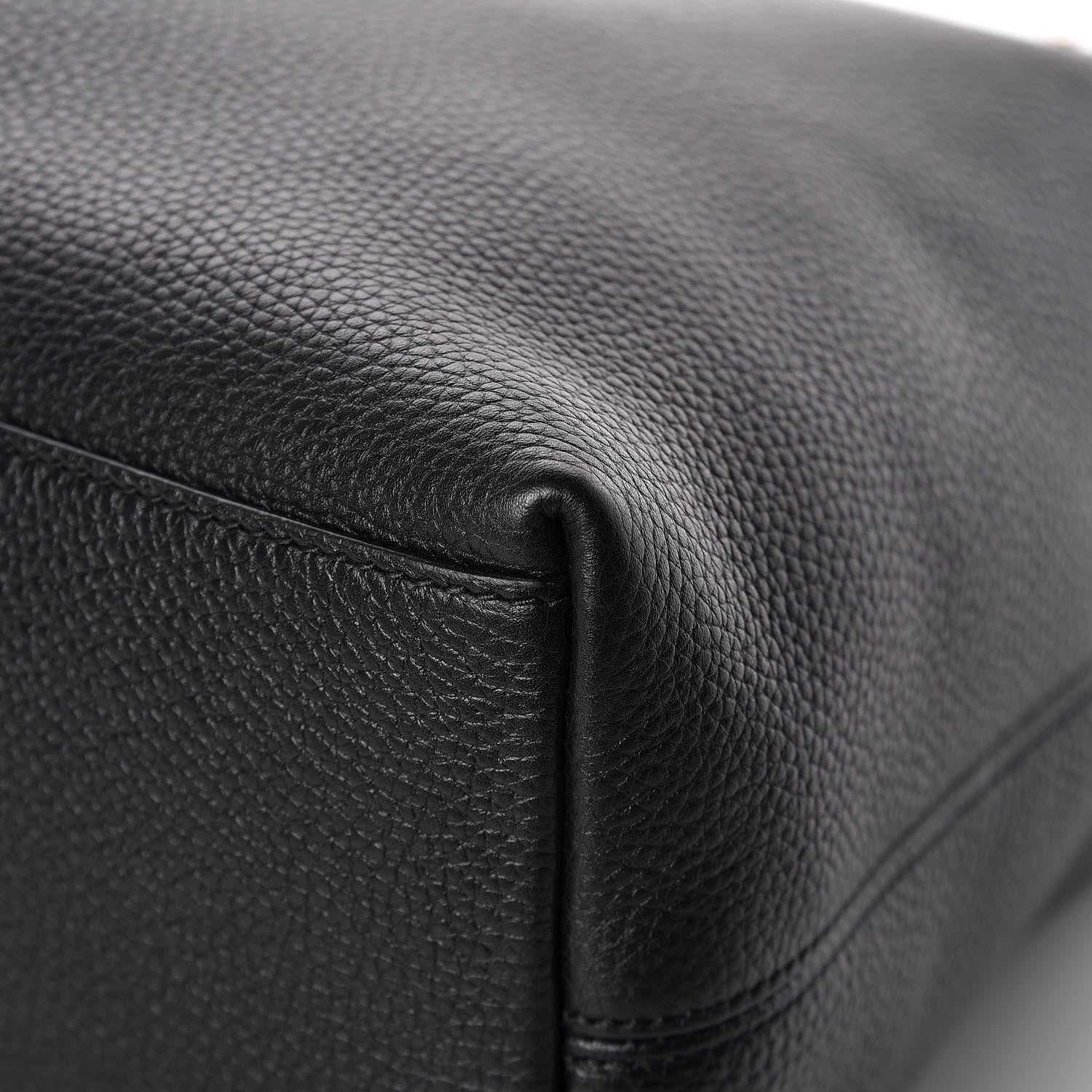 Gucci Pebbled Calfskin Medium Soho Chain Shoulder Bag Black 11 of 13