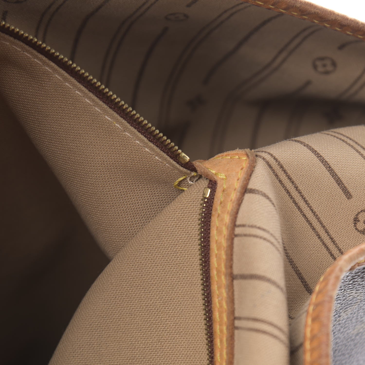 Louis Vuitton Monogram Delightful PM 19 of 26