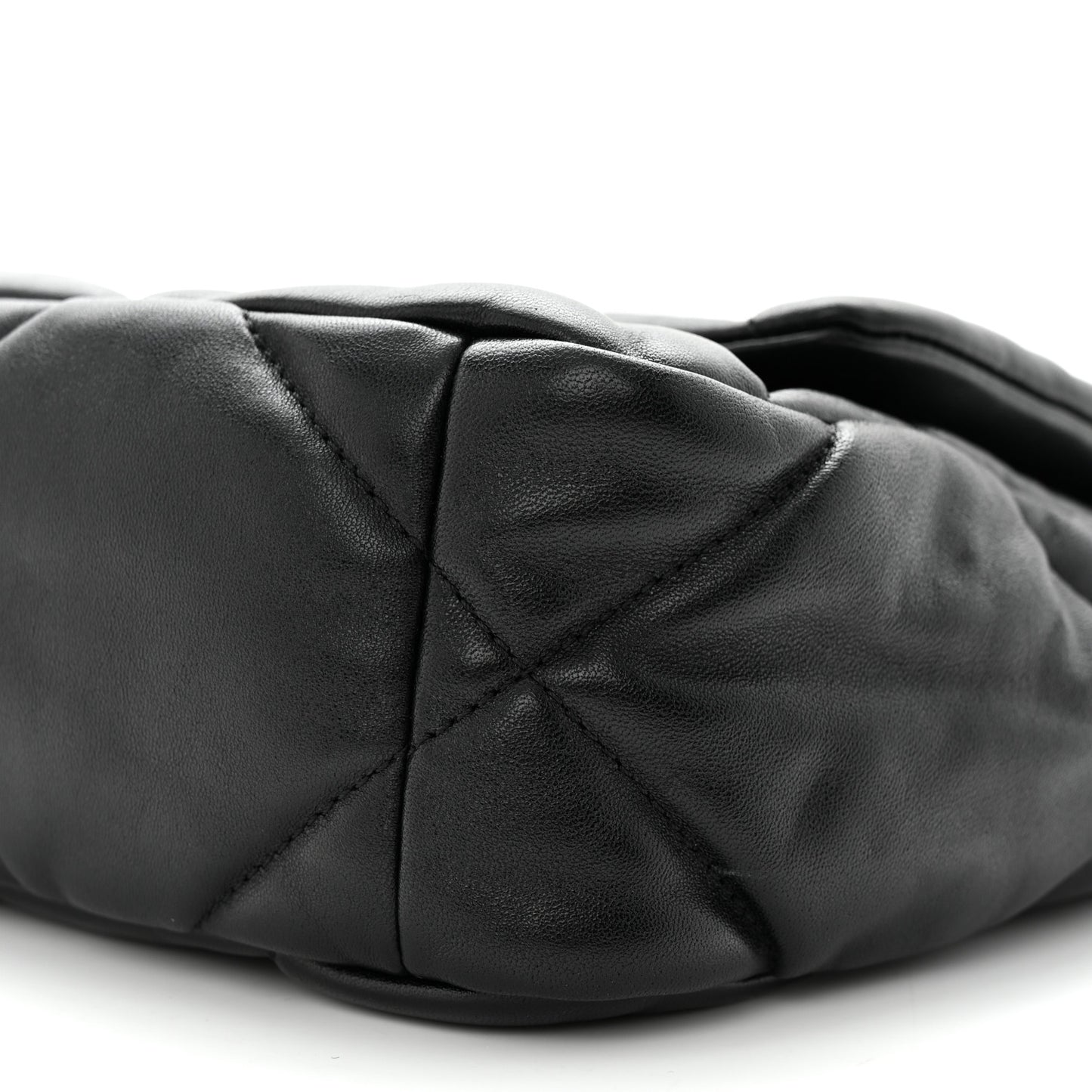 Goatskin Quilted Medium Chanel 19 Flap Black