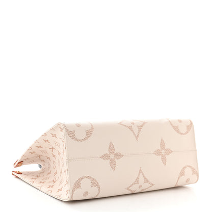 Louis Vuitton Monogram Dune Giant Onthego MM 4 of 9