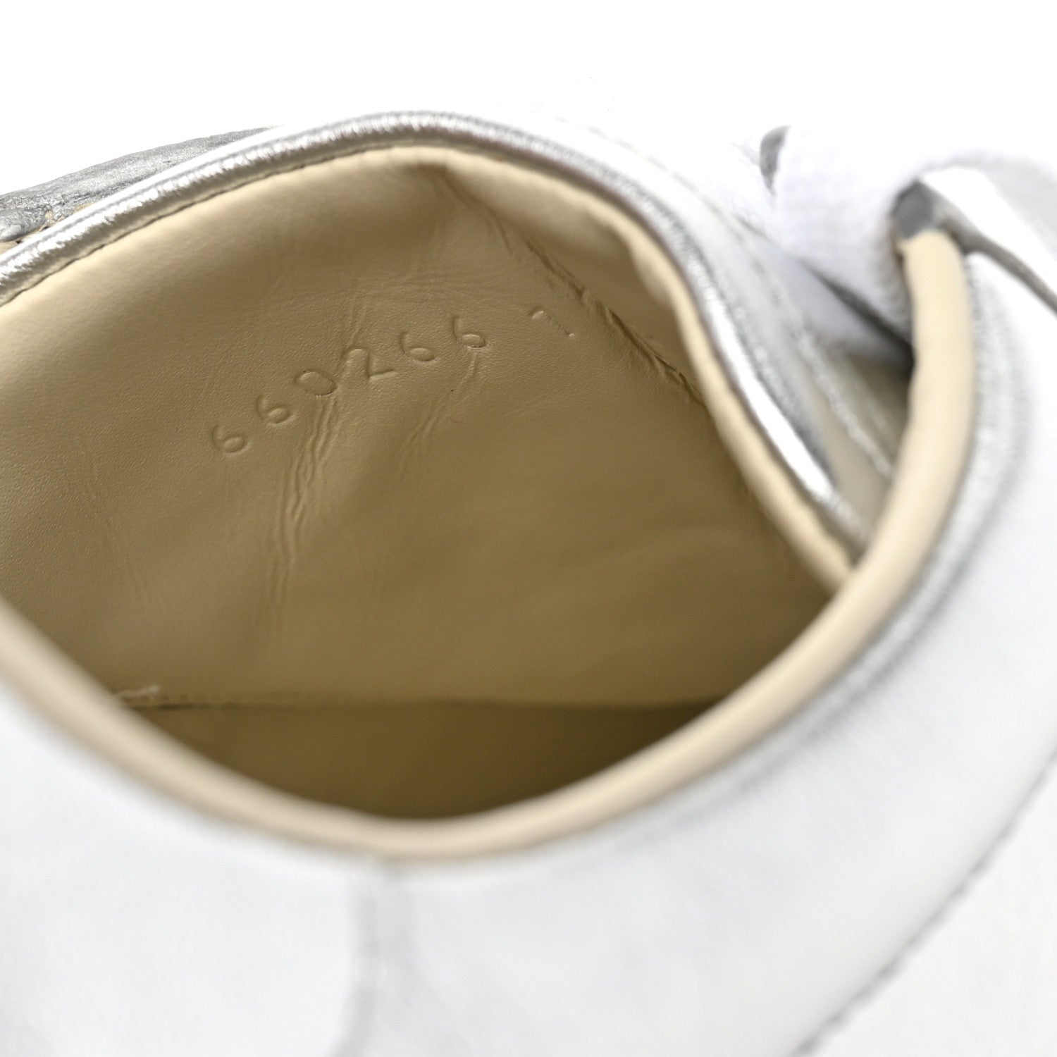 Gucci Metallic Nappa Interlocking G Perforated Mens Ace Sneakers 11.5 Argento 8 of 8