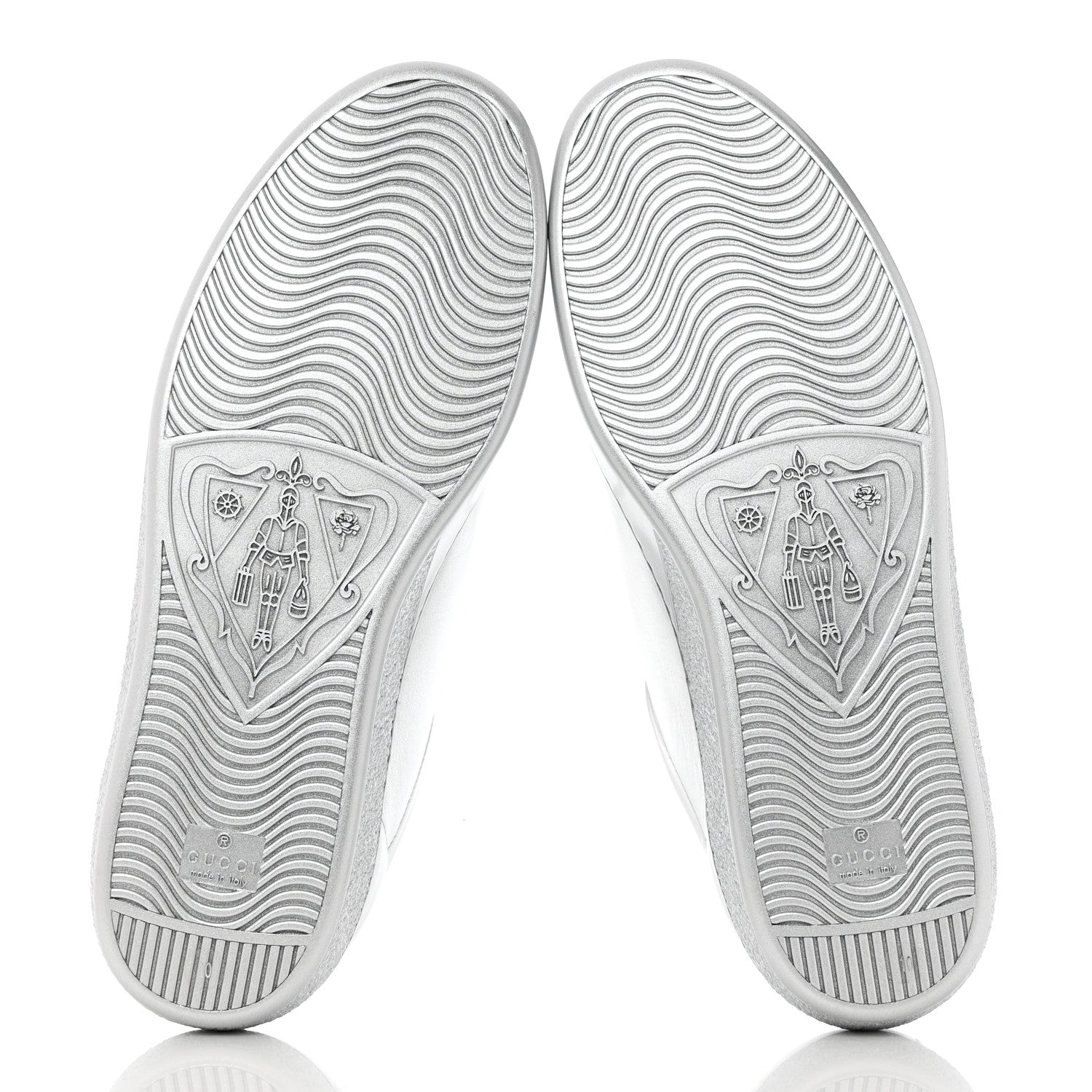 Gucci Metallic Nappa Interlocking G Perforated Mens Ace Sneakers 10 Argento 5 of 9