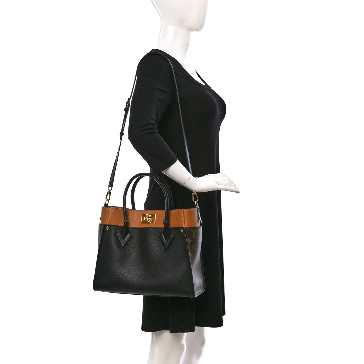 Calfskin Monogram On My Side Black