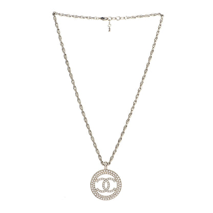 Chanel Pearl CC Round Pendant Necklace Gold 2 of 8