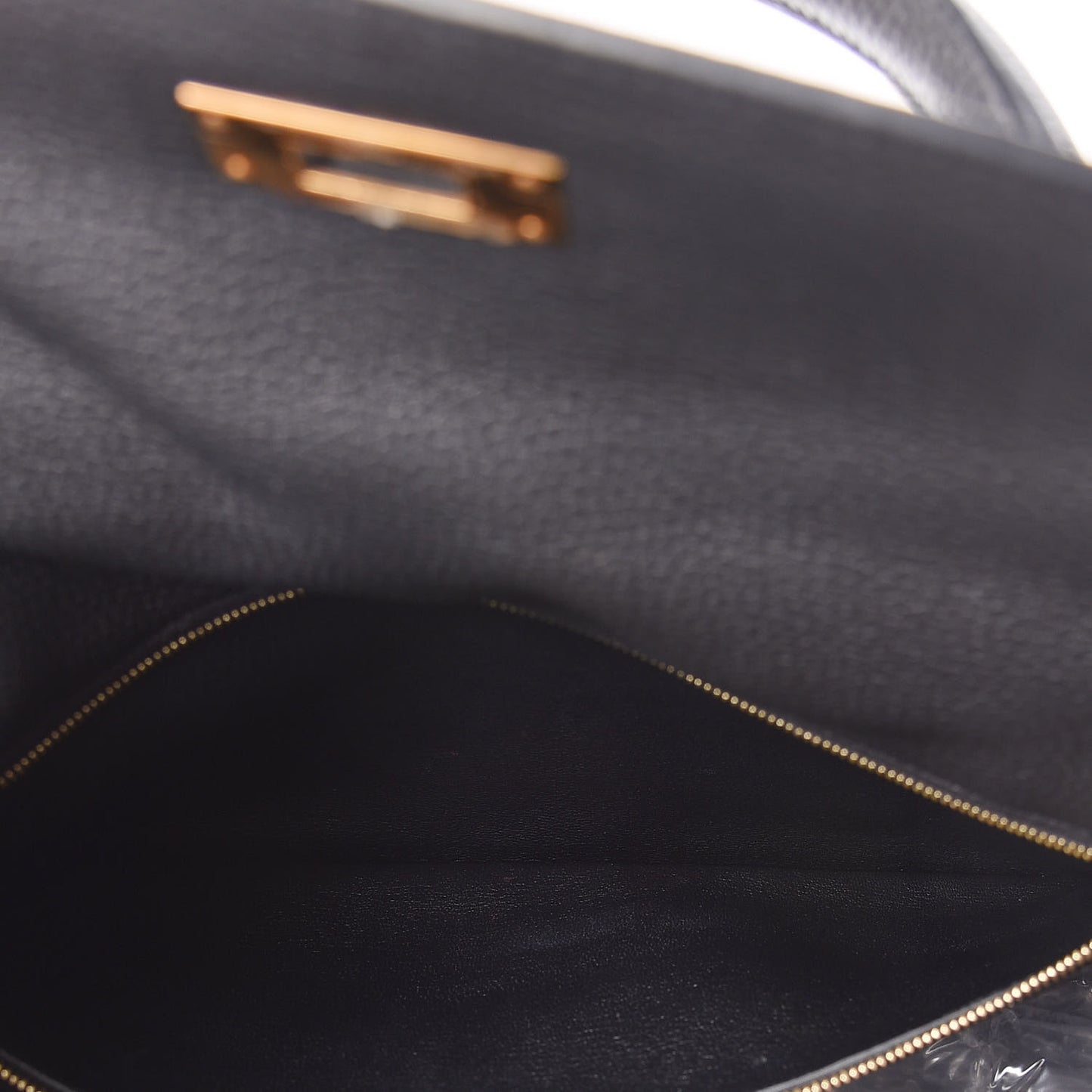 Togo Kelly Retourne 32 Black