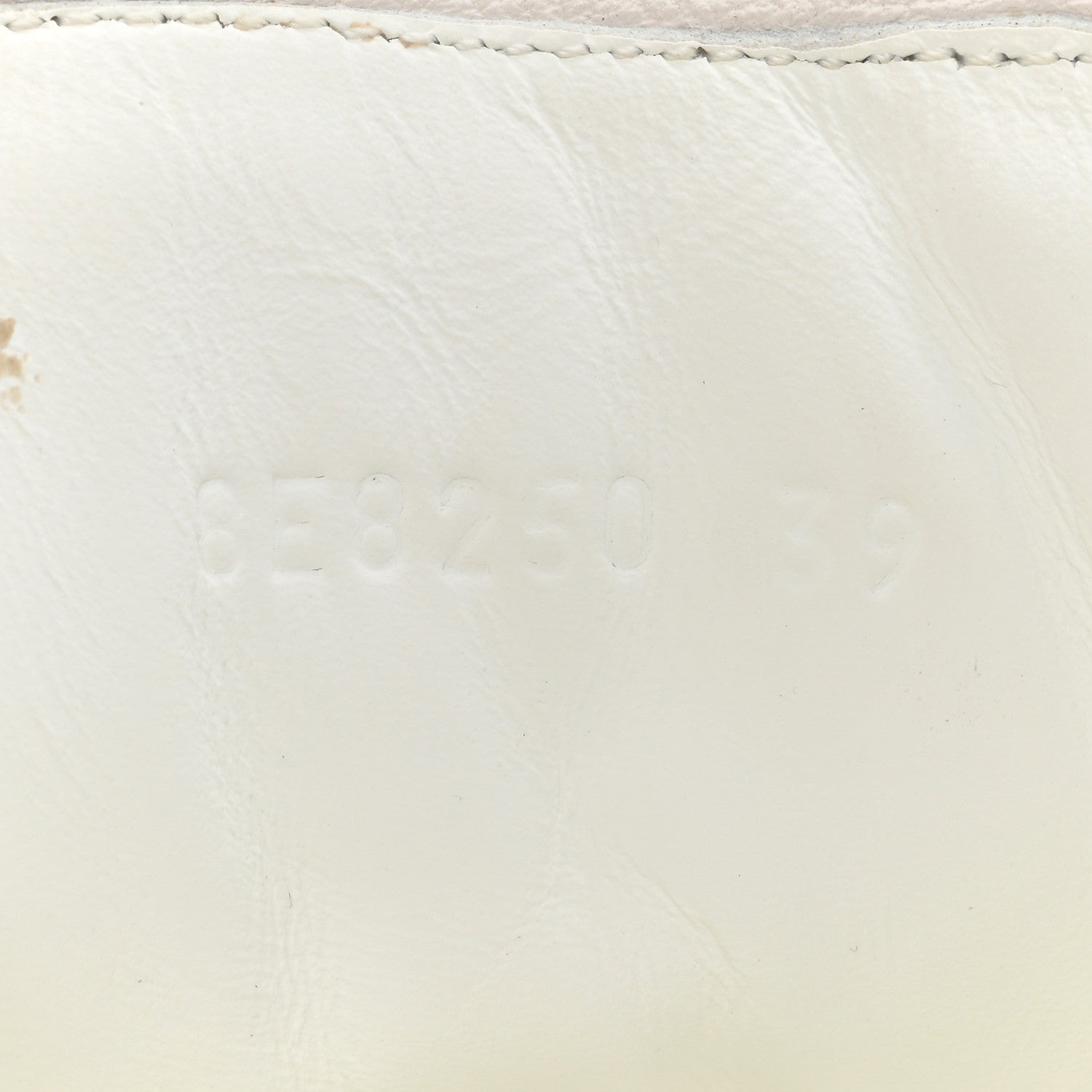 Fendi Velvet FF Calfskin Womens Fendi Force Low Top Sneakers 39 White 9 of 16