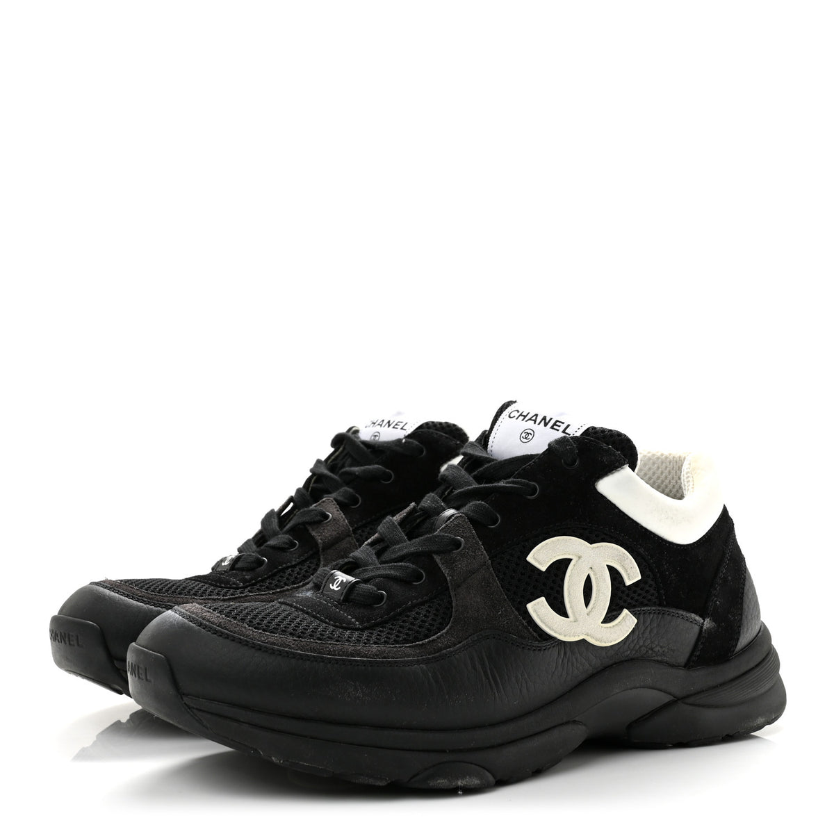 Mesh Suede Calfskin Grained Calfskin Mens CC Sneakers 44 Black White