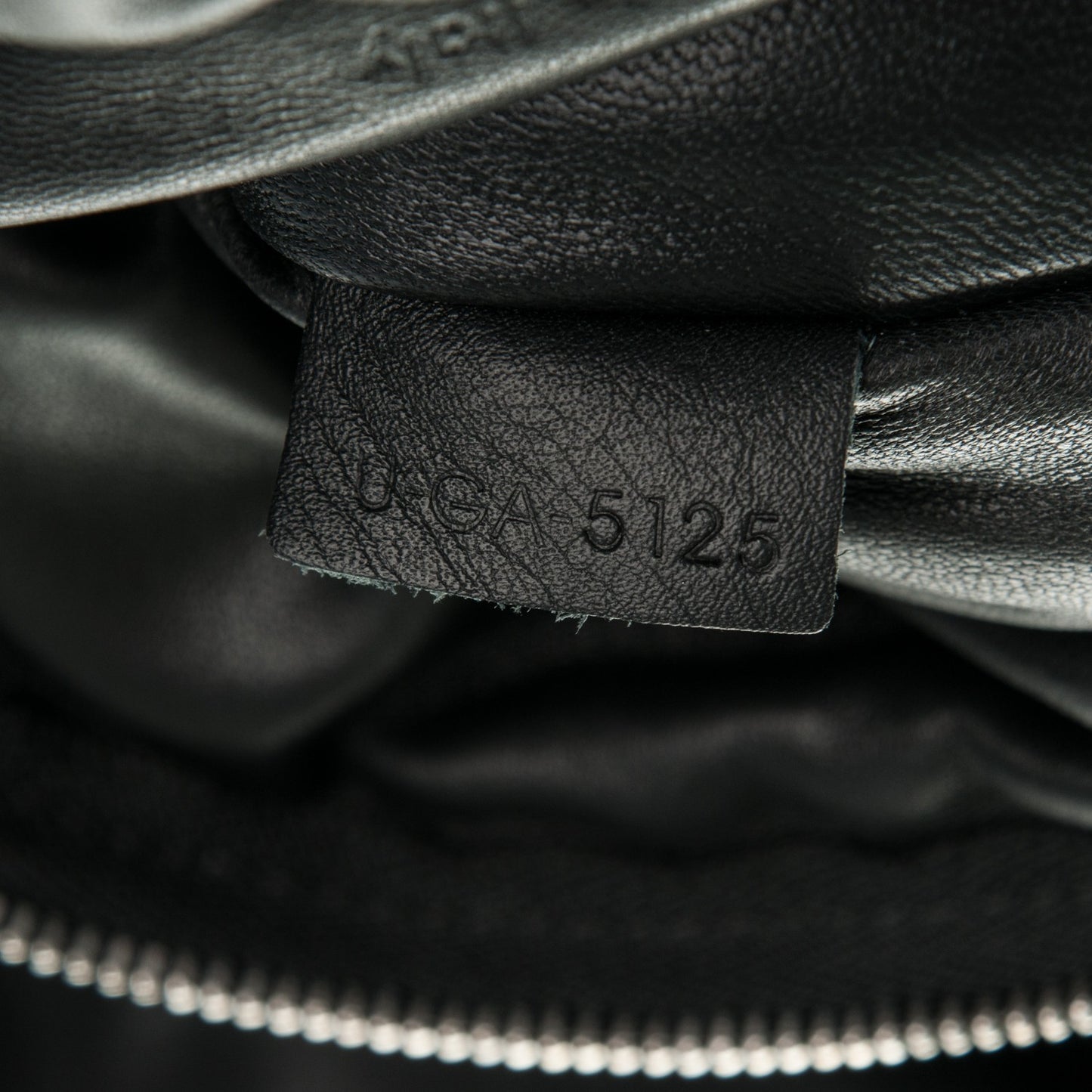 Smooth Lambskin Medium Pillow Flap Black