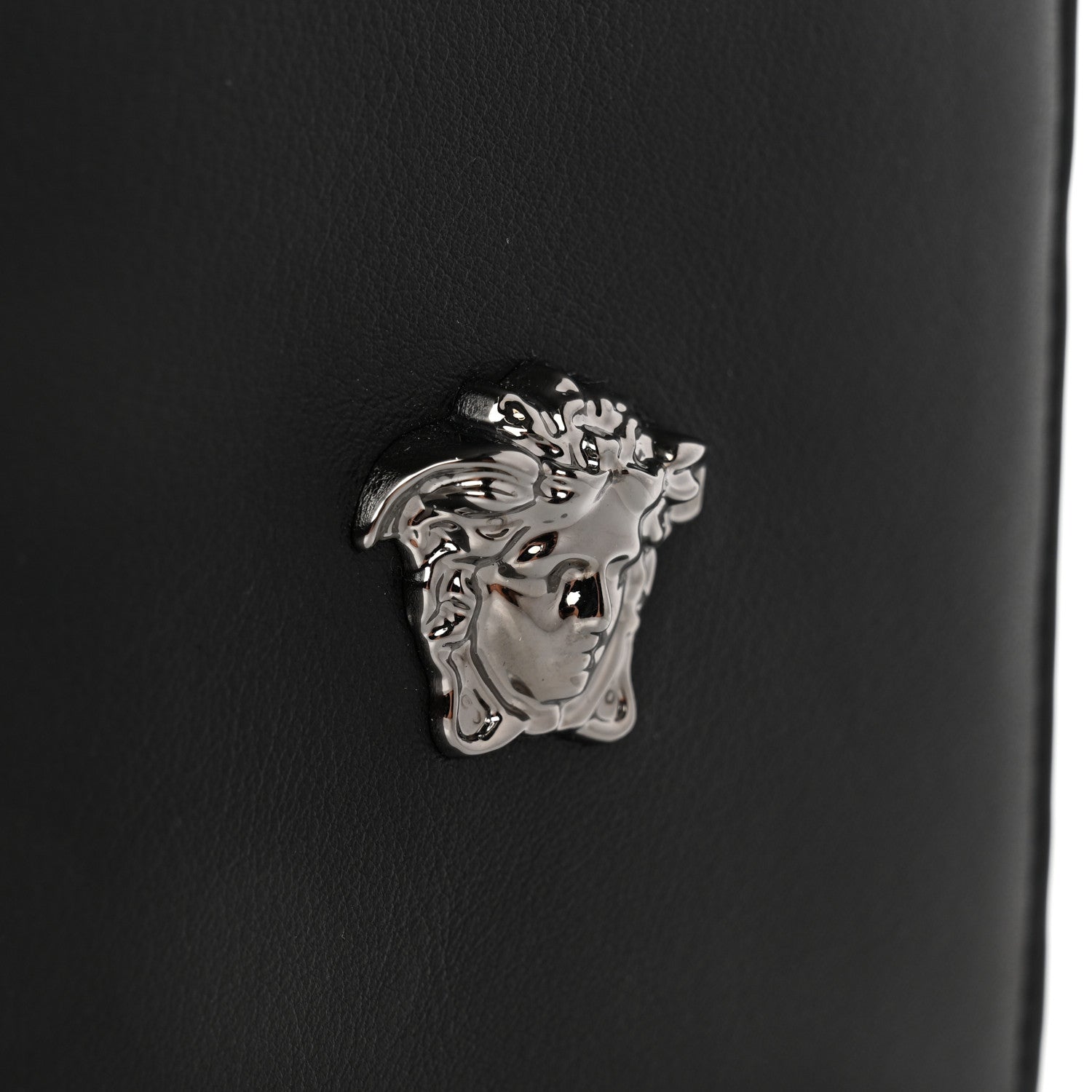Versace Vitello Medusa Bi-Fold Wallet Black 8 of 8