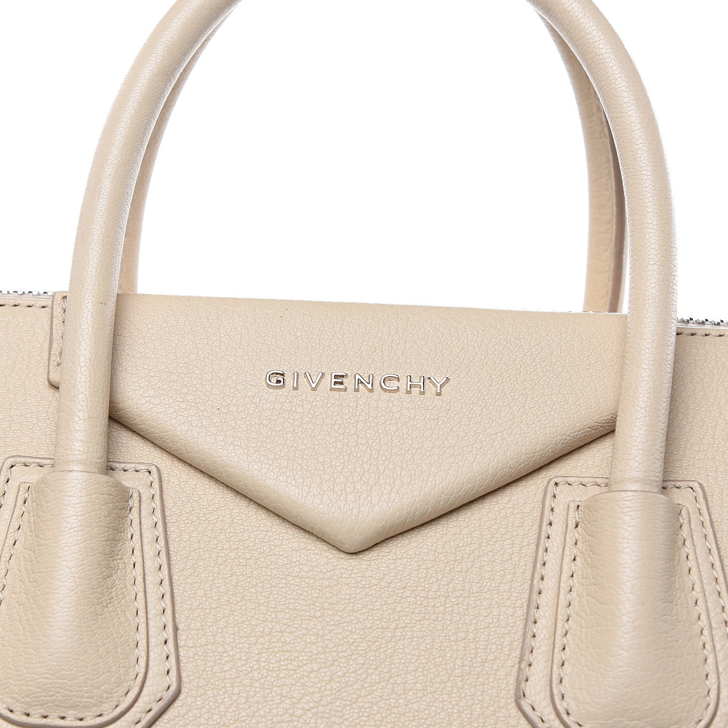 Givenchy Sugar Goatskin Medium Antigona Skin 12 of 18