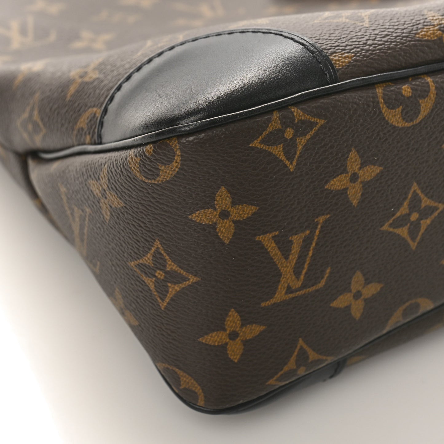 Monogram Odeon MM Black