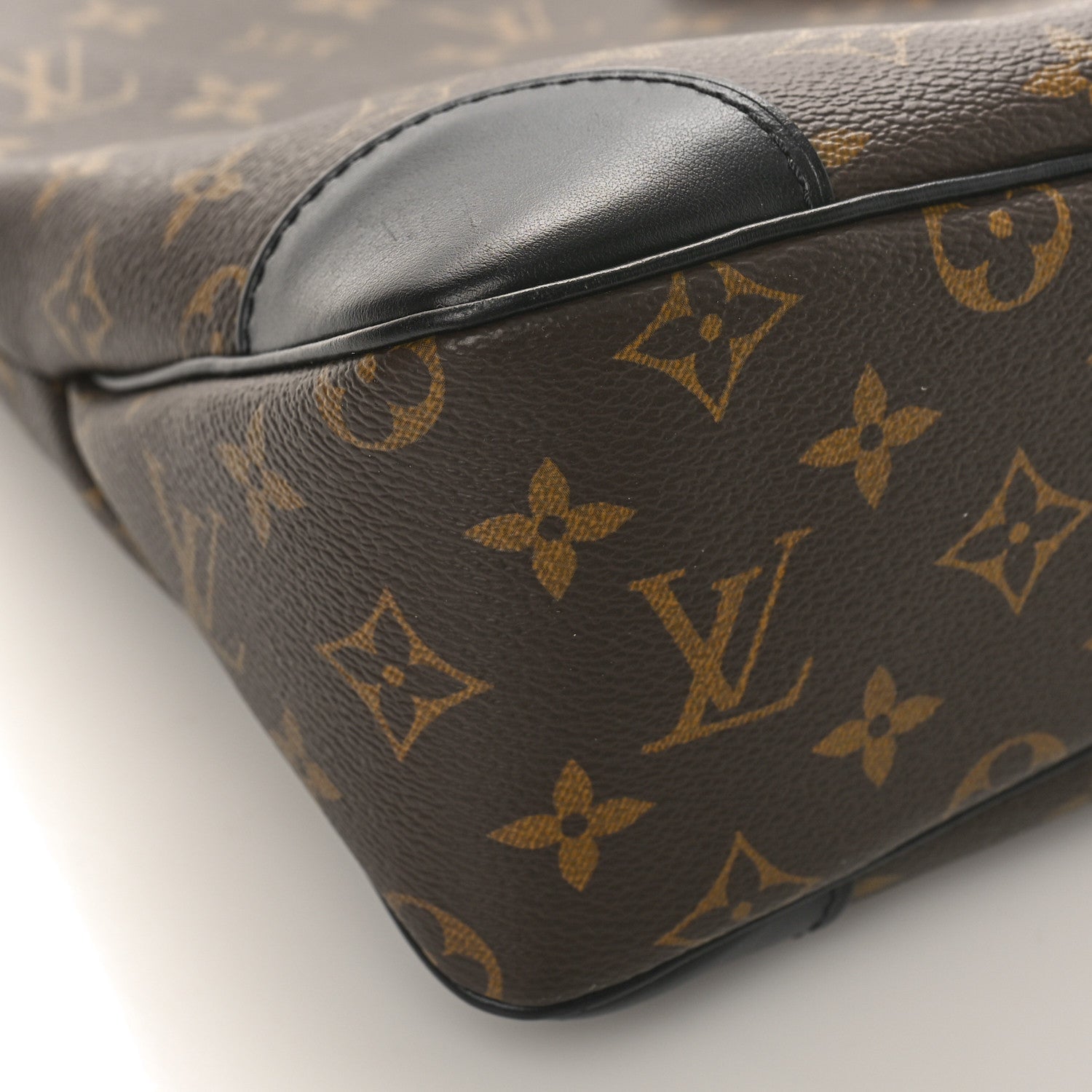 Louis Vuitton Monogram Odeon MM Black 6 of 8