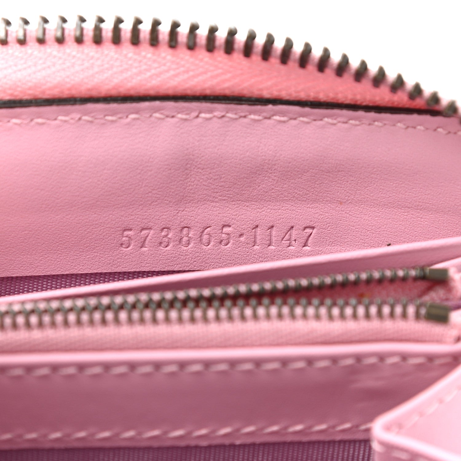 Gucci GG Supreme Monogram Strawberry Zip Around Wallet Light Pink 7 of 9