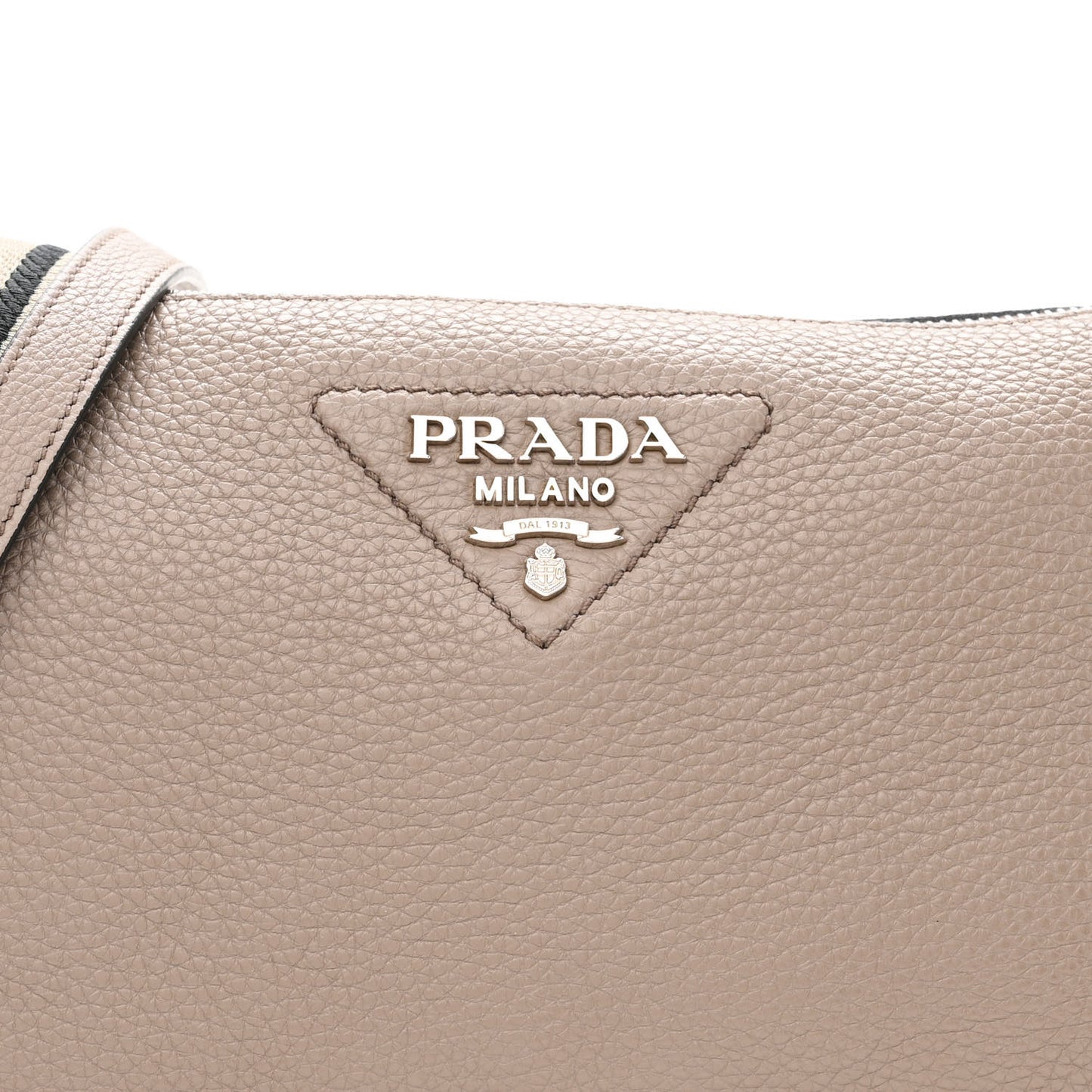 Vitello Daino Soft Zippered Shoulder Bag Argilla