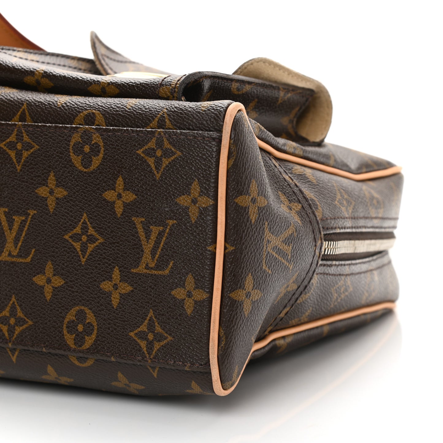 Monogram Manhattan GM