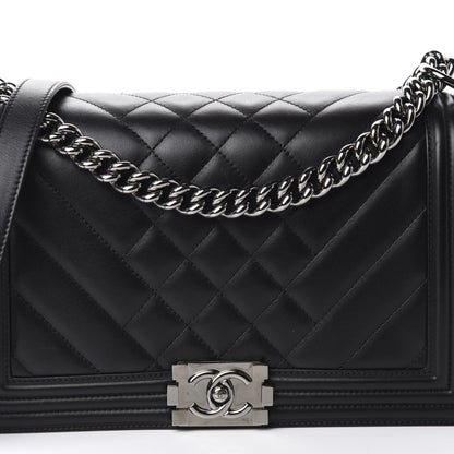 Chanel Calfskin Chevron Quilted Medium Boy Flap Black 14 of 15