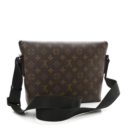 Louis Vuitton Monogram Macassar Magnetic Messenger 3 of 9