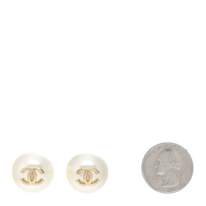 Chanel Pearl CC Large Earrings Gold 2 of 4
