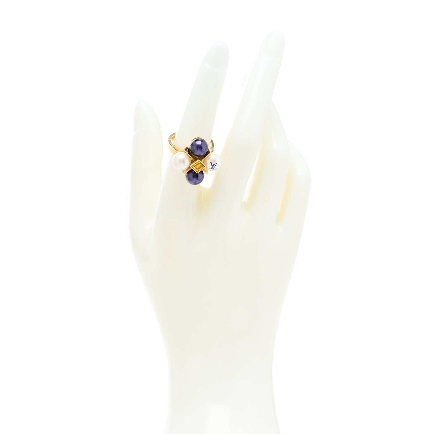 Pearl Cry Me A River Ring M