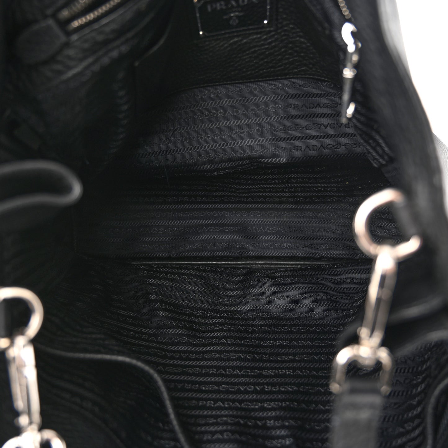 Vitello Daino Tote Black