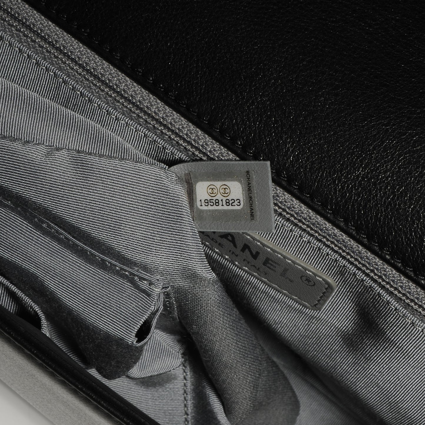 Lambskin Quilted Large Boy Flap Black