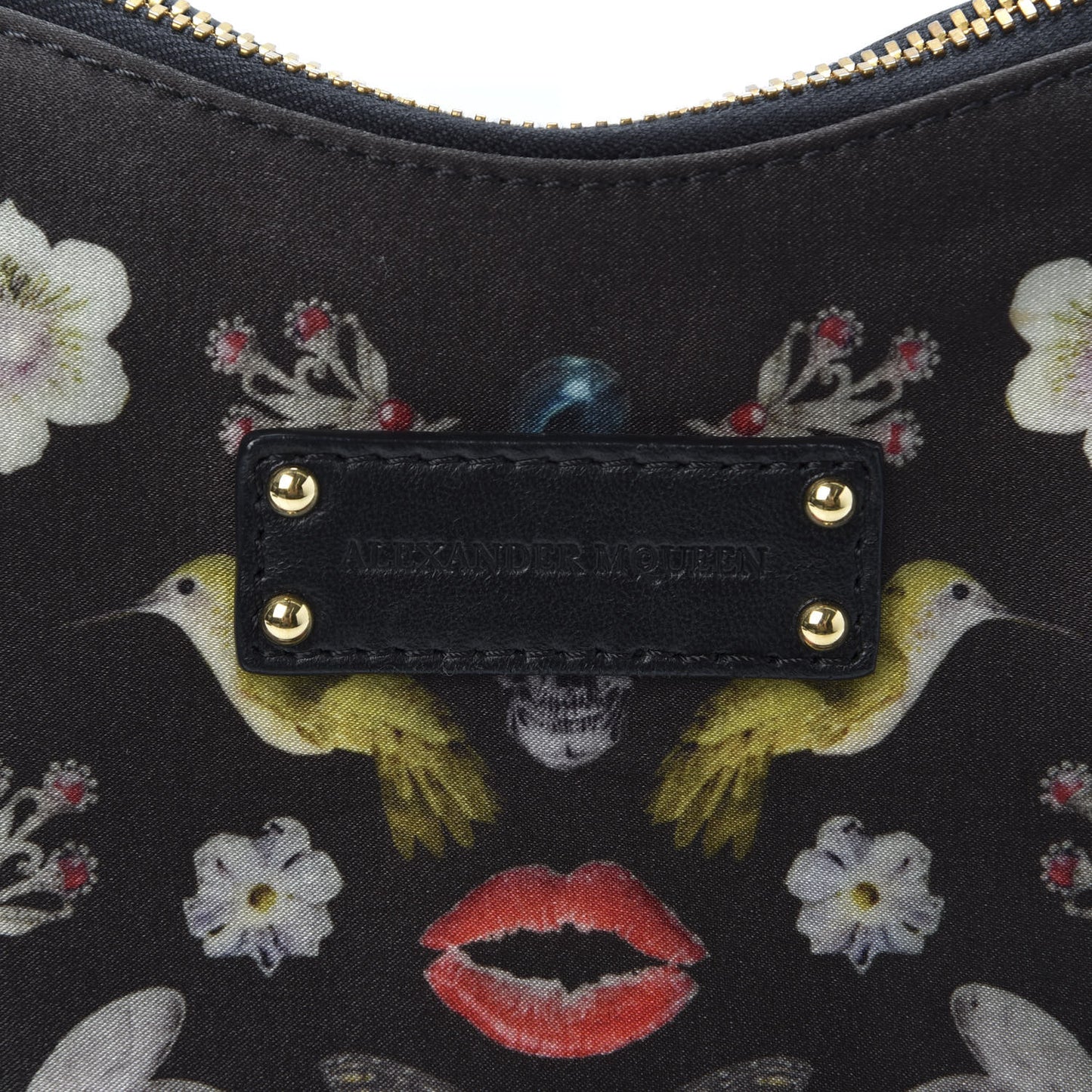 Silk Obsessions De Manta Clutch Black