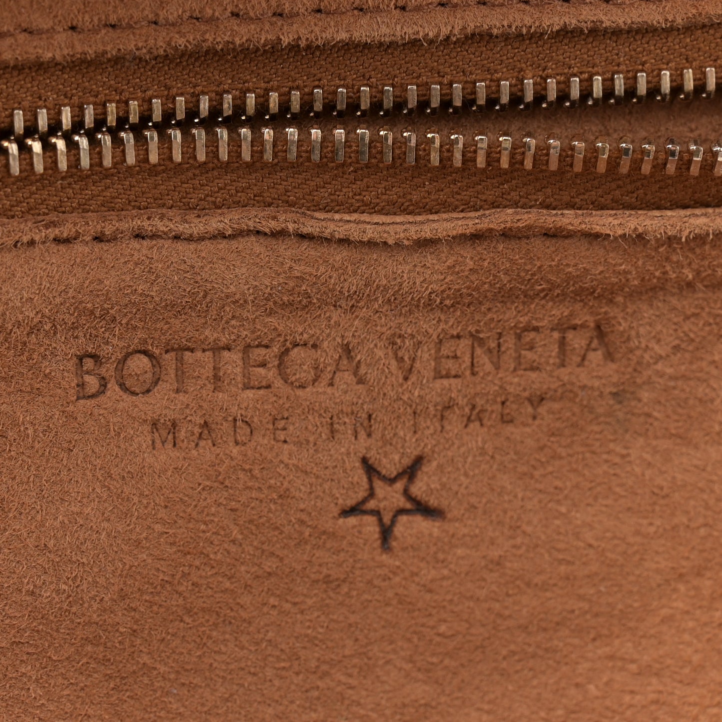 Paper Calfskin Maxi Intrecciato Mini Arco Slouch Plaster