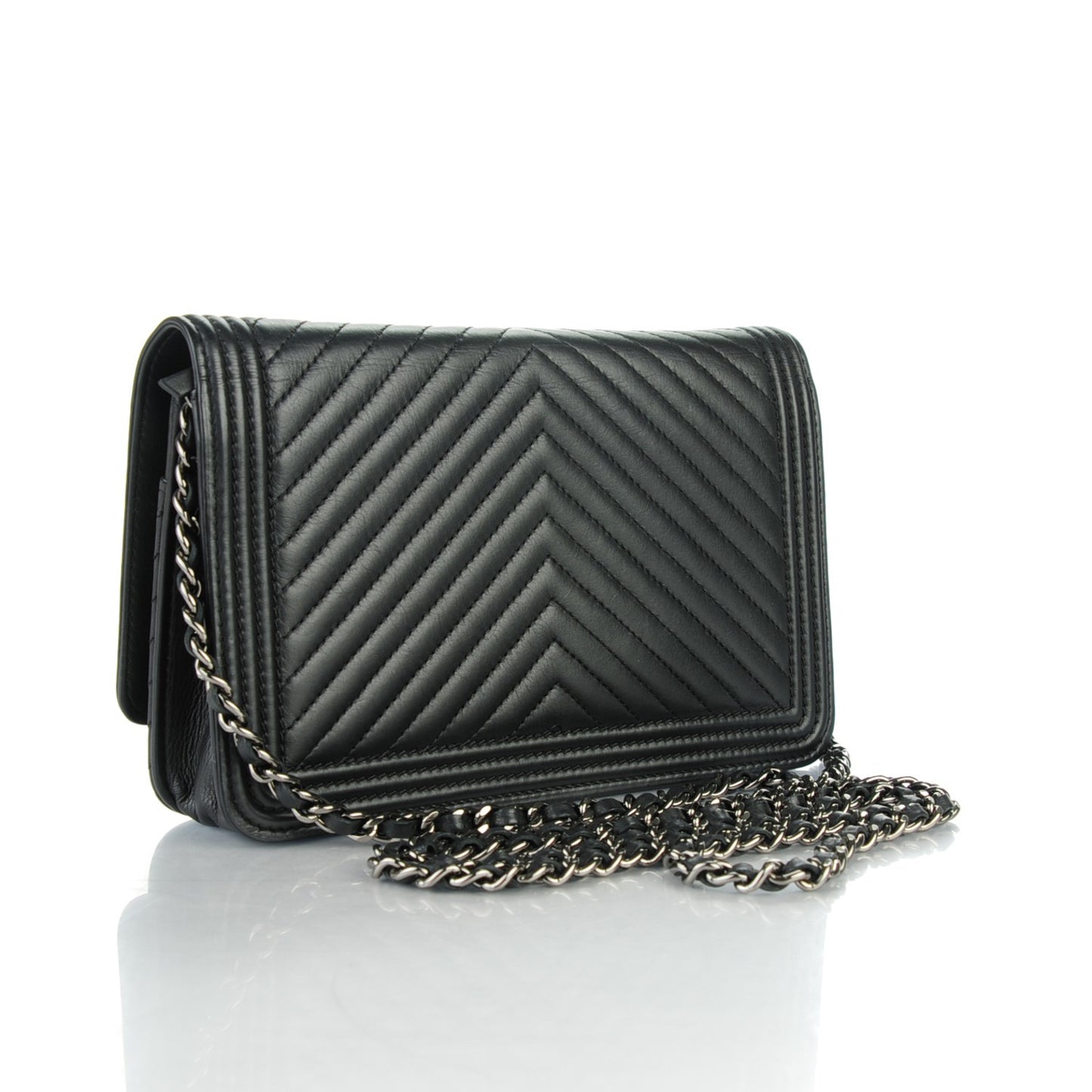 Calfskin Chevron Boy Wallet On Chain WOC Black