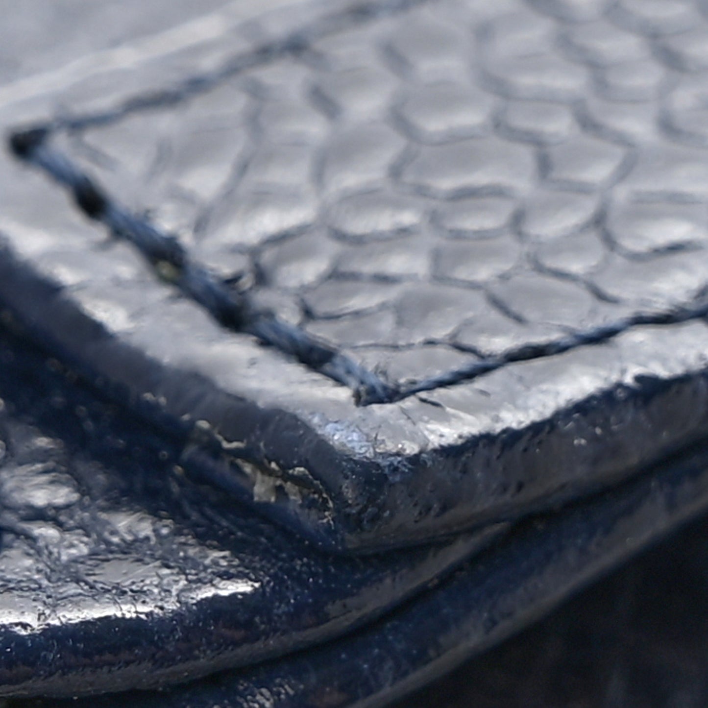 Caviar Quilted Boy Wallet On Chain WOC Navy